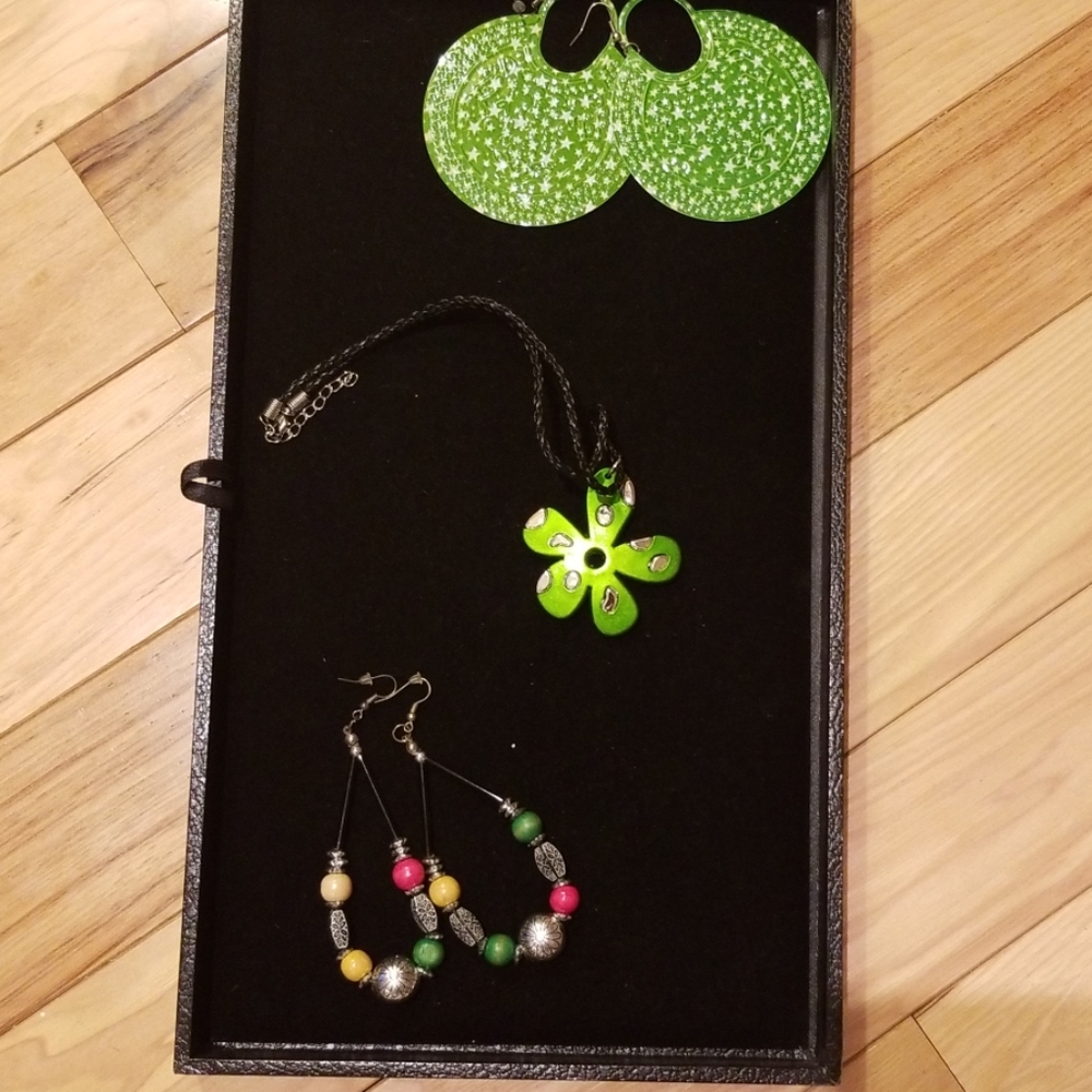 Silver and green costume jewelry set, EUC